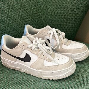 Nike White and Gray Casual Sneakers